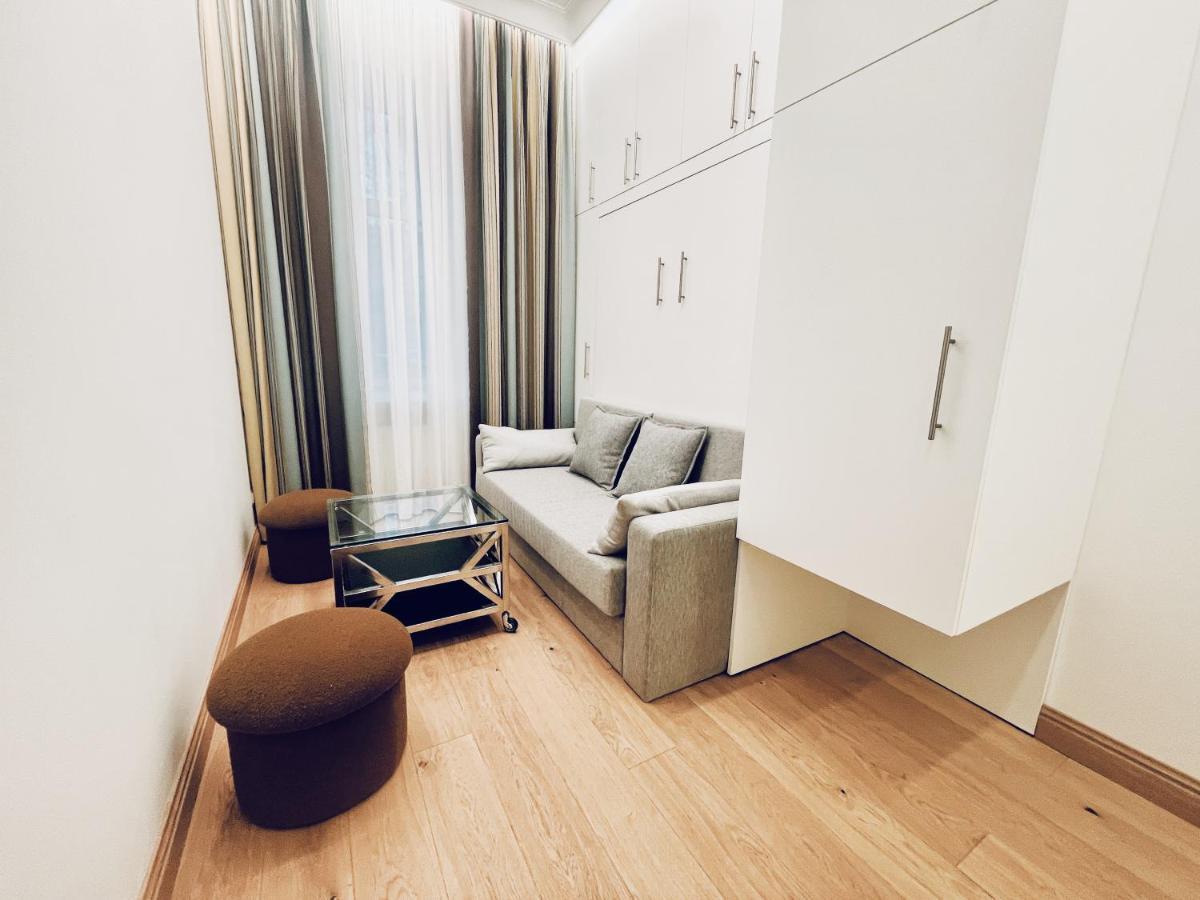 Elizabetes Appartments 리가 외부 사진